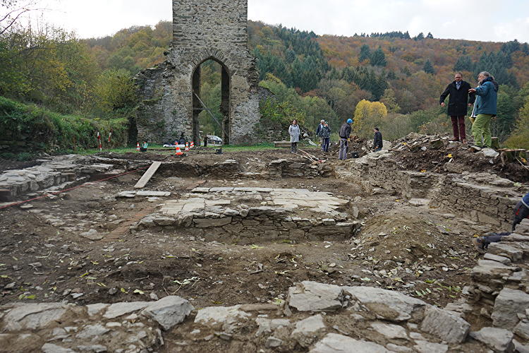 Bundes und Landesmittel zur Sanierung der Ruine Landstein Spannnende